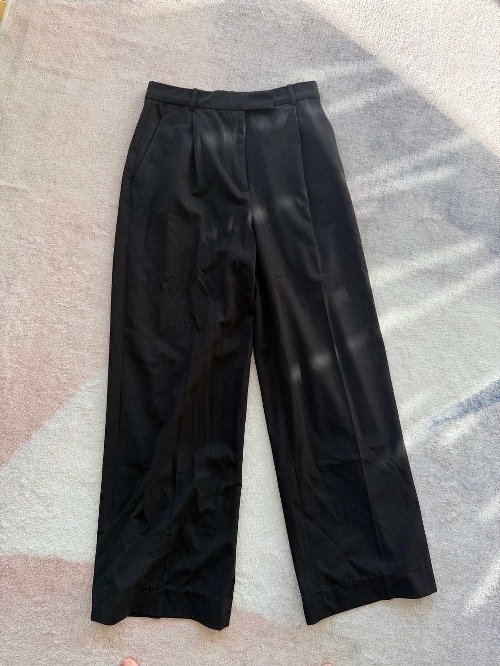 Zara Black Wide-Leg Pleated Trousers